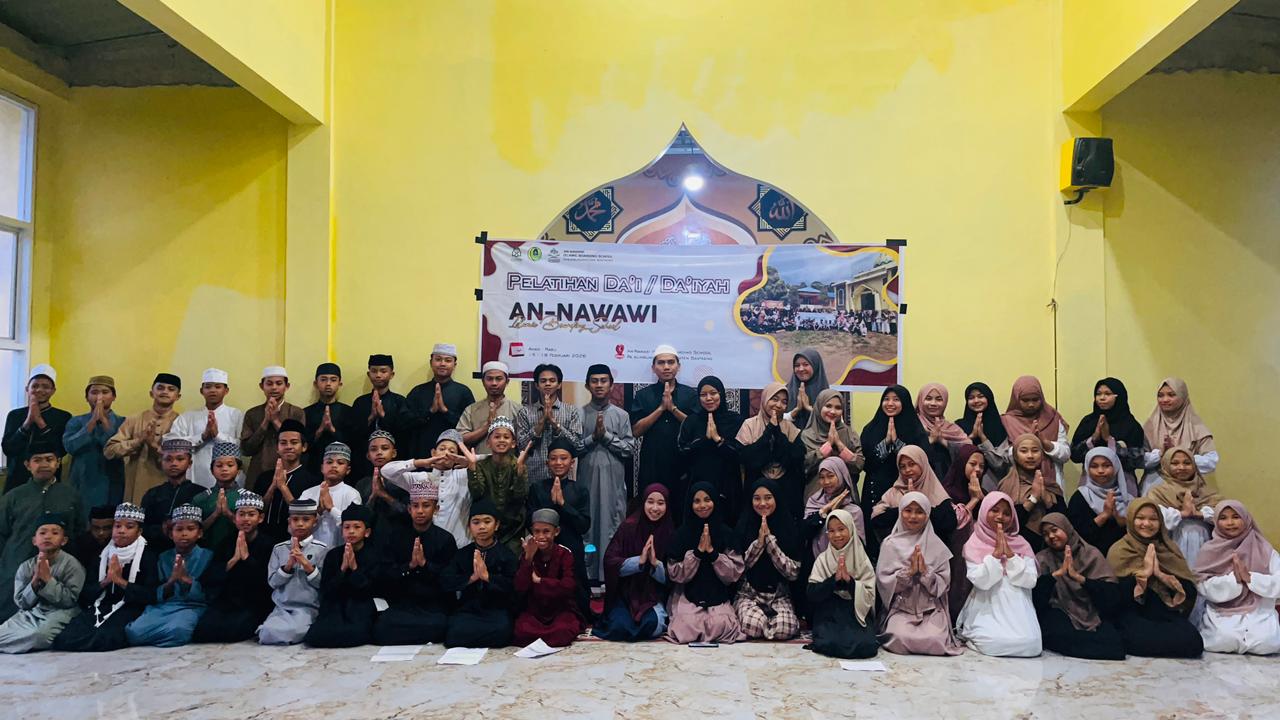 Kader LDK Al-Jami' UIN Alauddin Makassar Gelar Pelatihan Da’i/Da’iyah di  An-Nawawi Islamic Boarding School Bantaeng